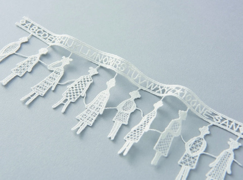 100 LADIES embroidered lace trim