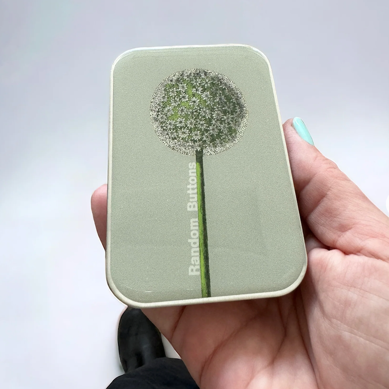 Notions/storage tin (large)