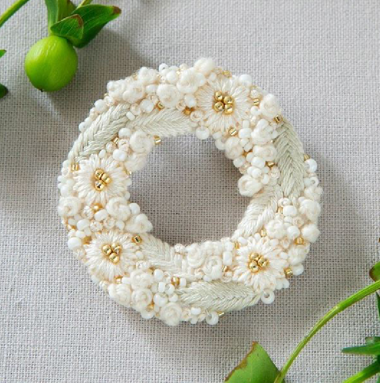 k.omono hanabatake brooch 刺繍キット